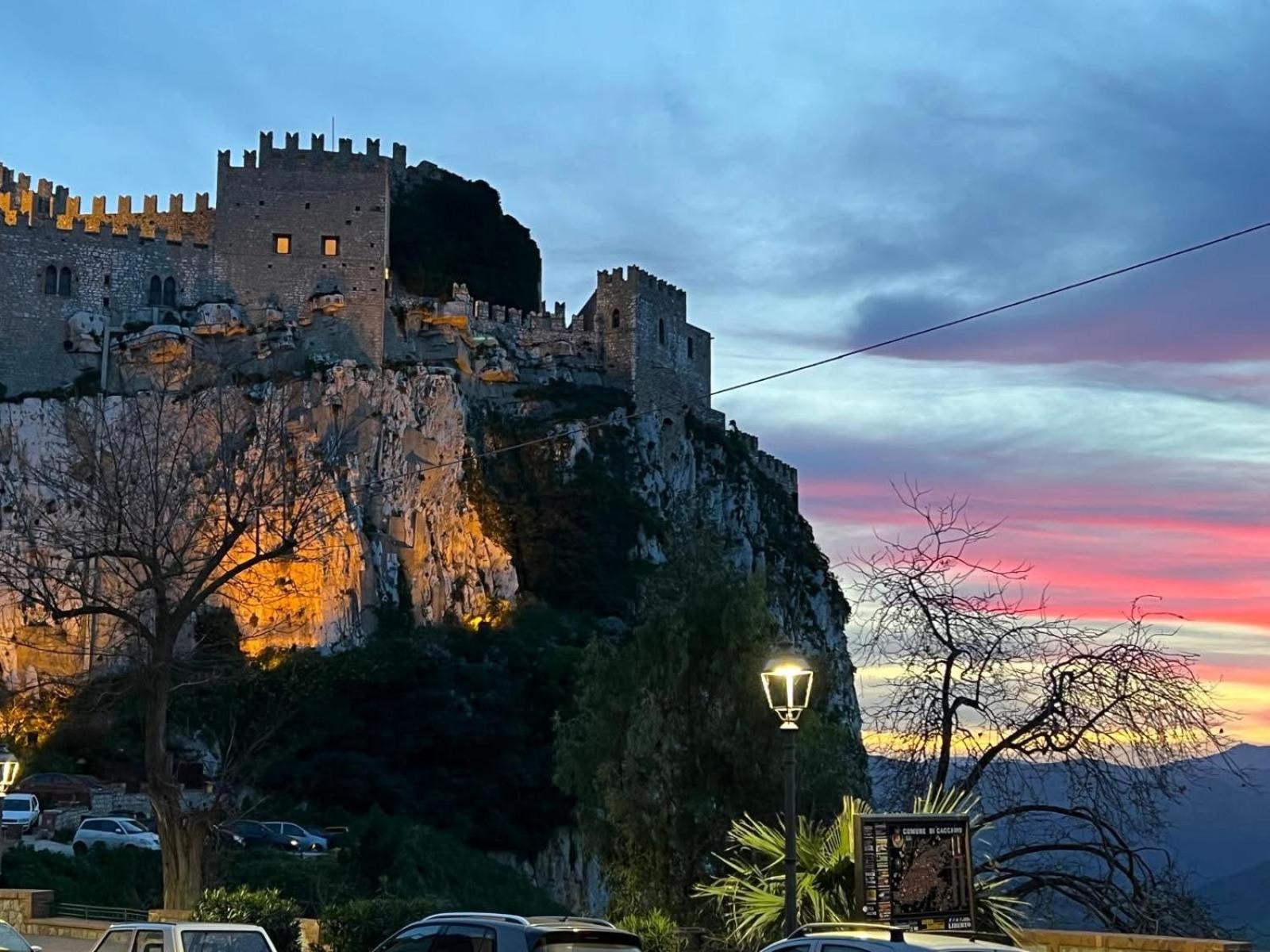 Il Duca House E Holiday Prestige Caccamo Exteriör bild